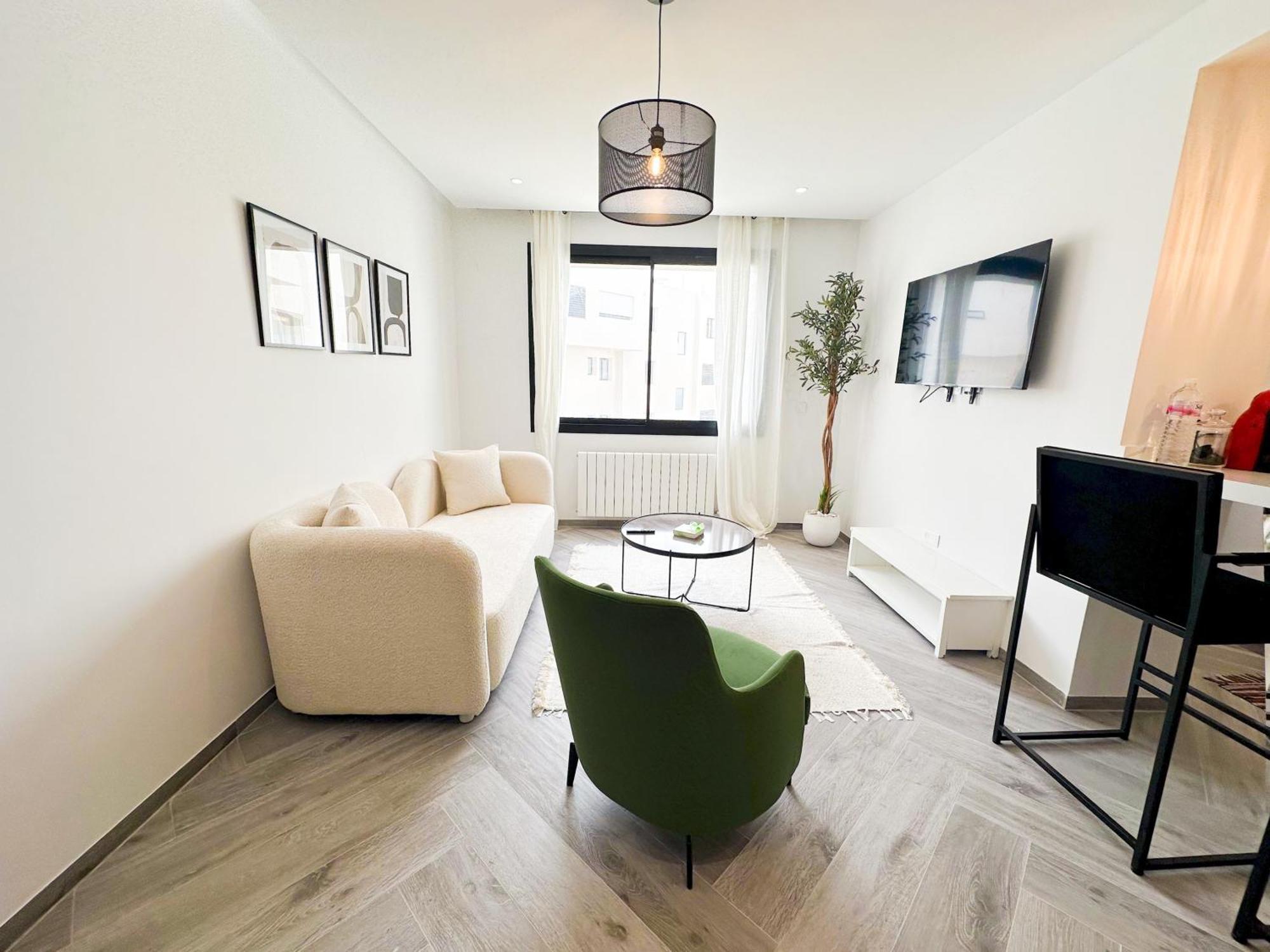 Apartment The Business Stay: Brand New In 2